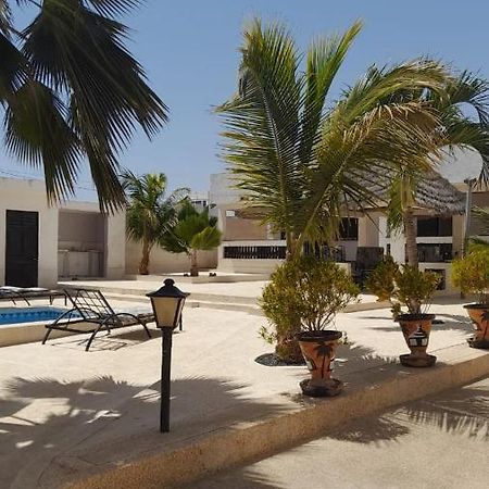 Chez Andre Vila Ngaparou Exterior foto